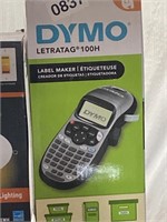 DYMO LETRATAG LABLE MAKER