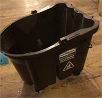 Large mop bucket Rubbermaid new brown