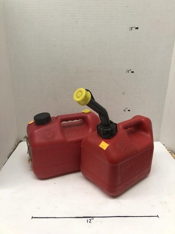 2cnt Gas Cans