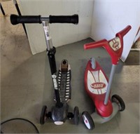 2 PC KIDS SCOOTERS