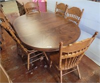 OVAL PEDESTAL DINING TABLE, 6 PRESSED BACK CHAIRS