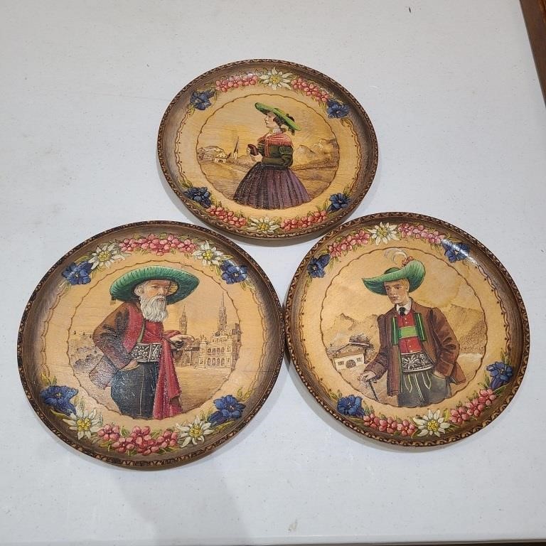1926 Austrian Carved Wooden Plates