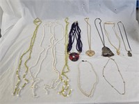 11 Fashion Necklaces