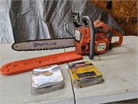 Husqvarna 142 Chainsaw with two new 16" chains