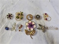 11 Vintage Brooches