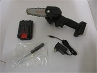 Mini 24V Chainsaw - Works