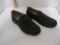 Men's Sz 11.5 Shoes