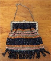 Vintage beaded purse, 7 x 6