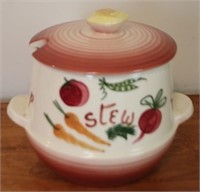 Vintage ceramic stew pot, 9 x 8