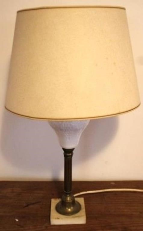 Vintage 27" lamp