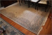 Large area rug, 132 x 91