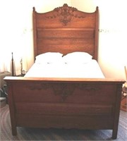 Vintage carved oak full size bed