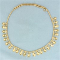 Teardrop Necklace in 18k Yellow Gold
