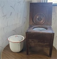 Early 20th century chamber pots