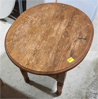 Small End Table w/ Drawer