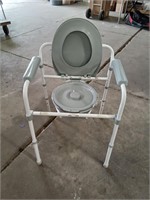 Portable Fishing Chair with Minow Bucket/ Cooler