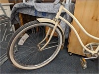 Vintage White Huffy Bicycle