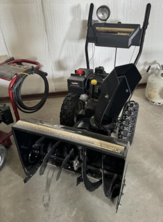 MTD Yard Machines 8.5HP Snow Blower