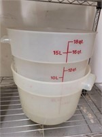 18 QT AND 10 QT CAMBRO CONTAINERS