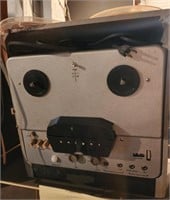 Knight Reel to Reel Player, untested