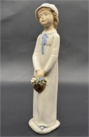 Torralba Porcelain Girl w/ Flowers 10in Figurine