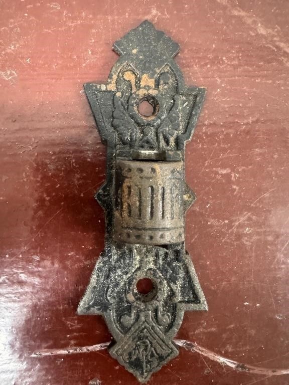 Antique 5" Victorian Cast Iron Oil Lamp Wall