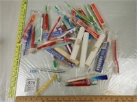 ASSORTMENT OF UNOPENED TOOTHBRUSHES