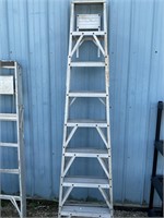 8’ aluminum step ladder