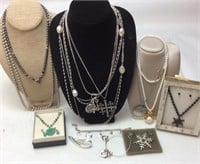VINTAGE JEWELRY COLLECTION