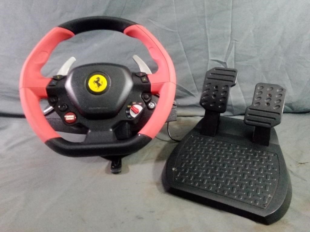 Trustmaster Ferrari 458 Spider Racing Wheel for
