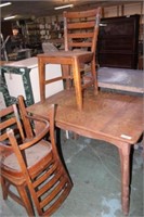 Oak Breakfast Table w/ (3) Chairs 42×30×30