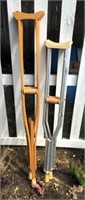 Crutches Lot of 2 Pair