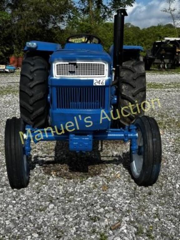 LONG 445 FORD DIESEL TRACTOR