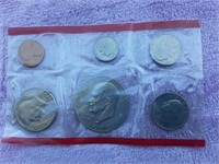 1977 UNCIRCULATED COINS