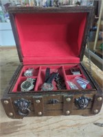Vintage Treasure Box incl. Four Men's Watches and