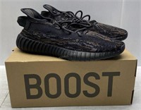 Sz 11 Mens Yeezy Boost 350 V2 Shoes - NEW