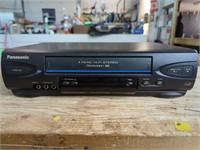 Panasonic VHS Player 4 Head Hi-Fi Stereo