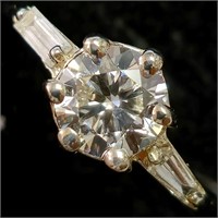 $5800 10K  2.9G, 1.10Ct Lab Diamond + 2 Natural Di