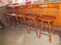 7 WOODEN SWIVEL BAR STOOLS