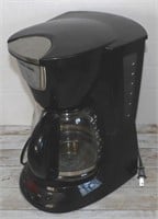 BLACK & DECKER COFFEE MAKER