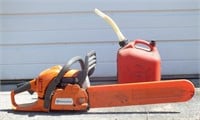 HUSQVARNA CHAINSAW - 450 16" BAR WITH GAS CAN
