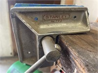 Vintage Stanley Aluminum Corner Vise