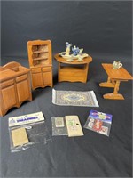 Lot of dollhouse furniture, and accessories