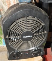 HOLMES SMALL HEATER