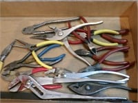 ASSORTED BOX OF PLIERS AND NIPPERS