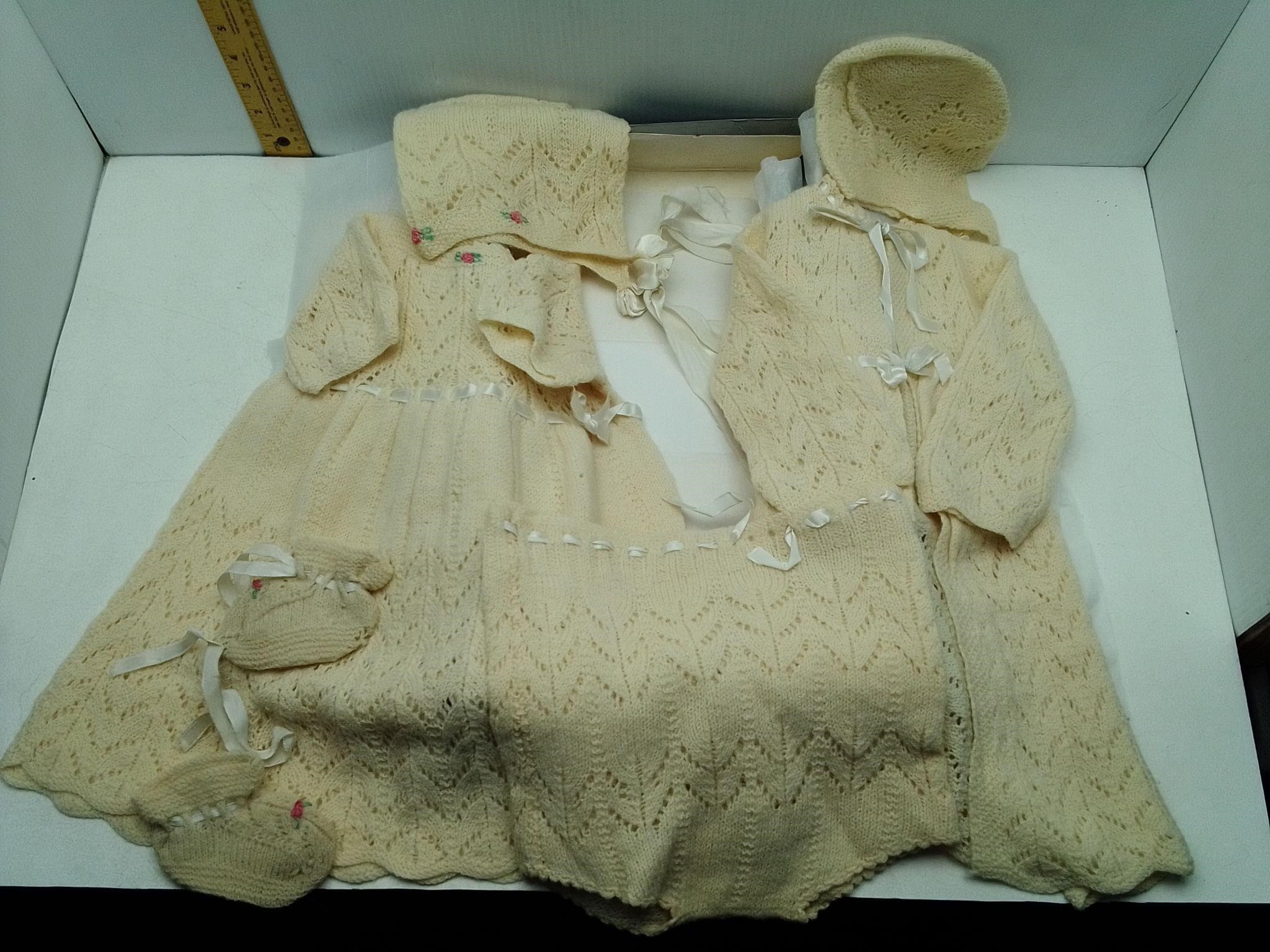 1940s HAND KNITTED BABY CLOTHES W/ RECEIPT