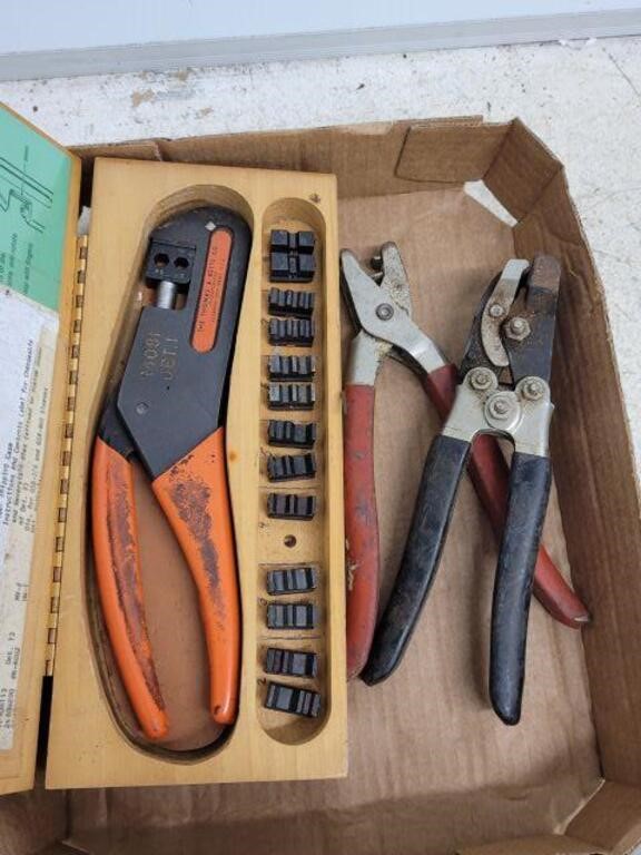 STRIPPER, HOLE PUNCH ASSORTED TOOLS