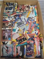 TRAY OF SPORTS COLLECTOR CARDS