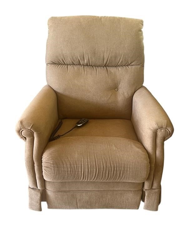 A Lazyboy Recliner w/ Remote. Works. Has Missing