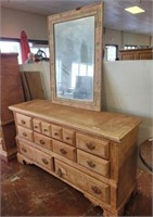 8 DRAWER DRESSER W/ MIRROR